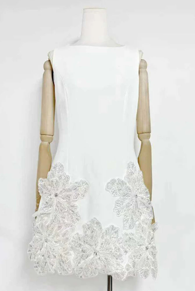 Trend4us Luxe Floral Appliqué Sleeveless Mini Dress - White