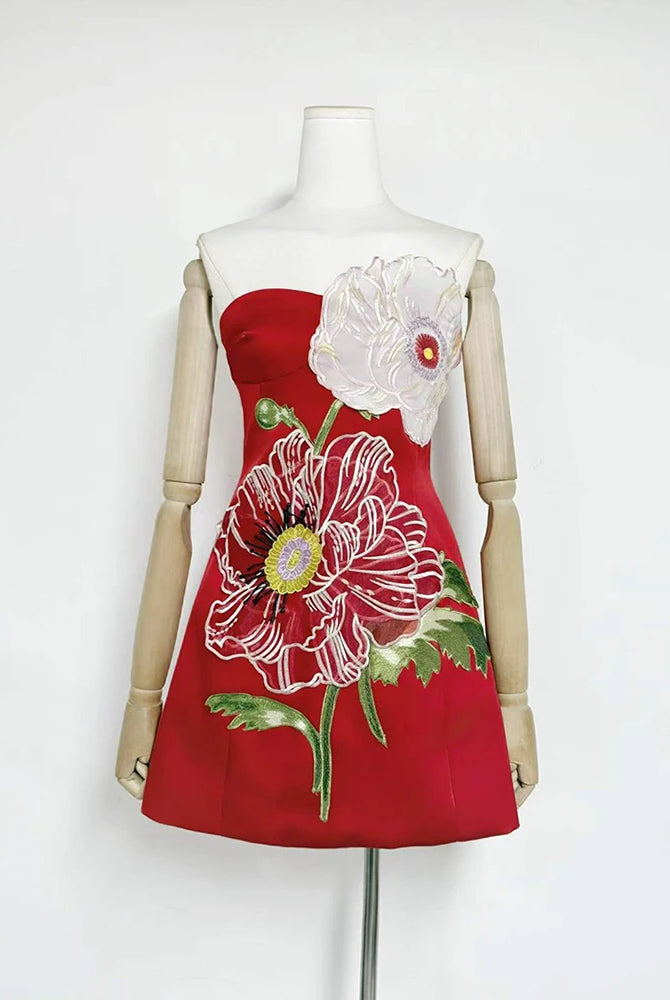 Trend4us Luxe Floral Appliqué Strapless High Waist Mini Dress - Red