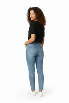 Trend4us Short-Sleeve Unconditional MOM T-Shirt back view
